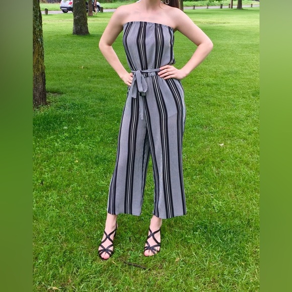 Striped Romper - Picture 1 of 1